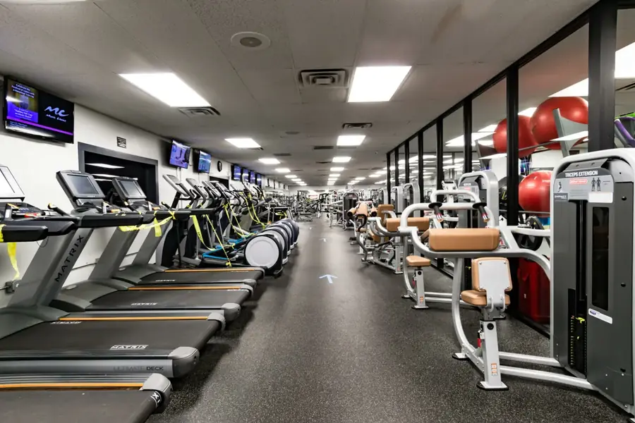 The long cardio hall, treadmills on the left